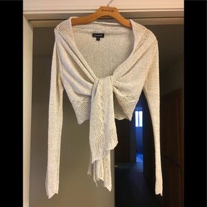 $10 Super Cute Cropped Bebe Sweater ❤️